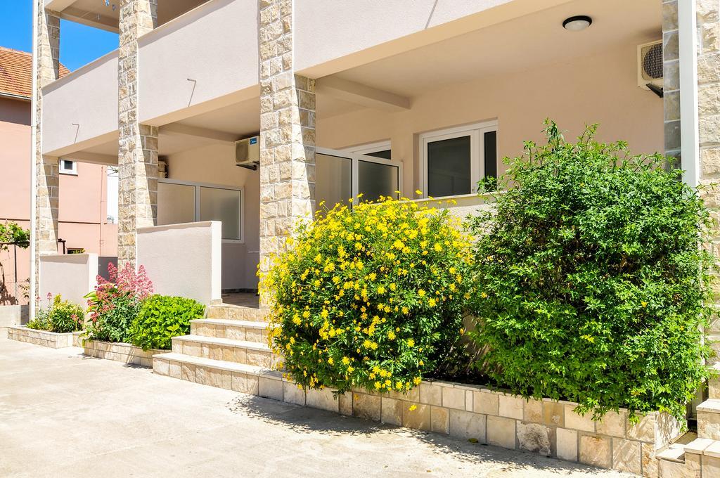 Apartments Samardzic 티바트 외부 사진