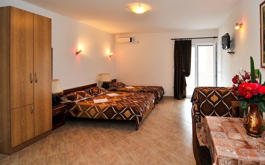 Apartments Samardzic 티바트 외부 사진